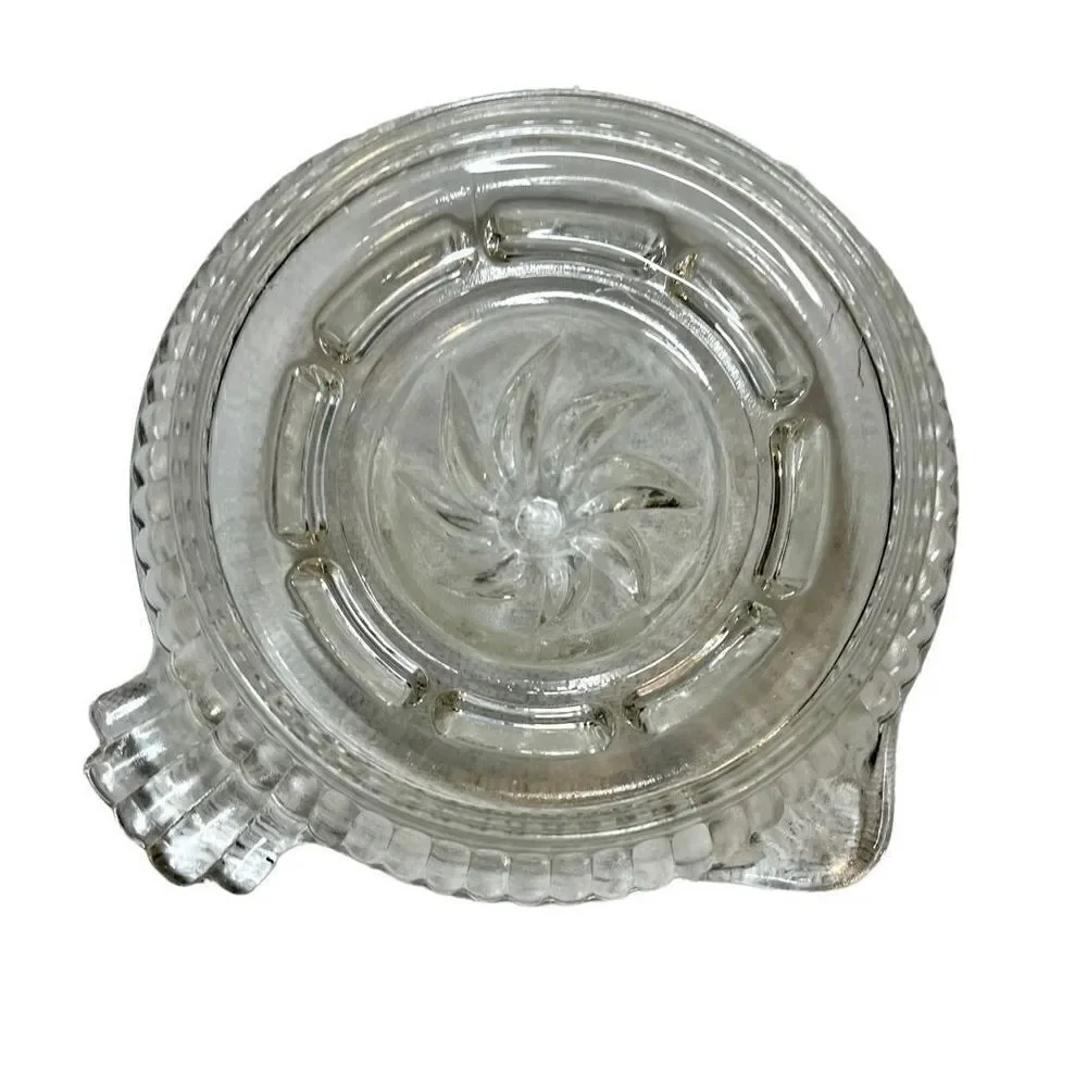 Vintage Clear Glass Hand Juicer Reamer With Lip And Handle Rib Design